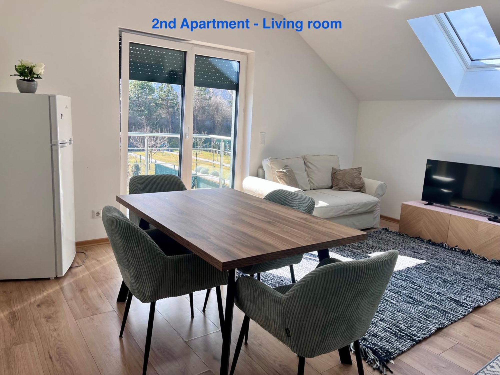 Cozy Apartment Near Vienna Airport Schwechat Exterior photo