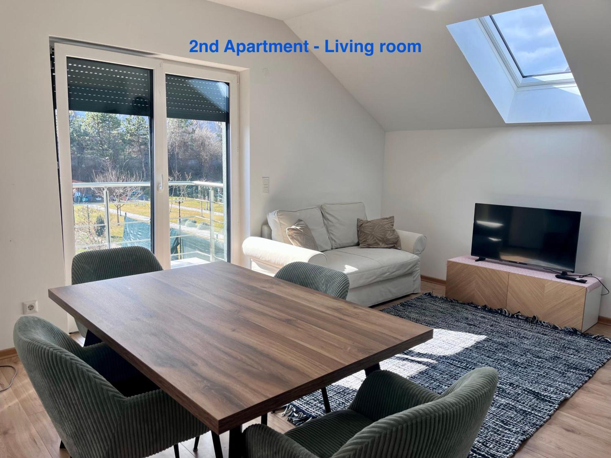 Cozy Apartment Near Vienna Airport Schwechat Exterior photo