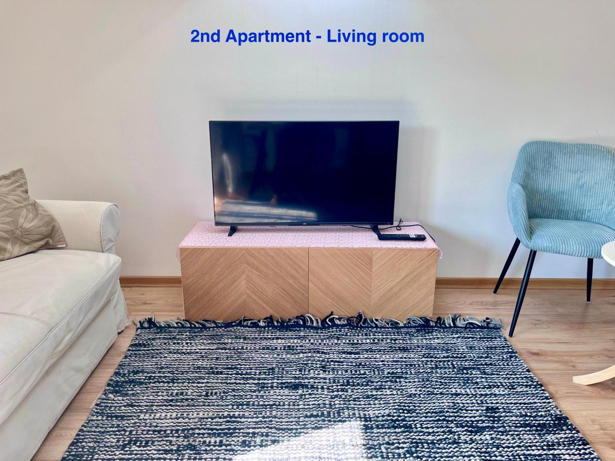 Cozy Apartment Near Vienna Airport Schwechat Exterior photo